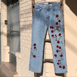 Gap boot cut beaded flowers